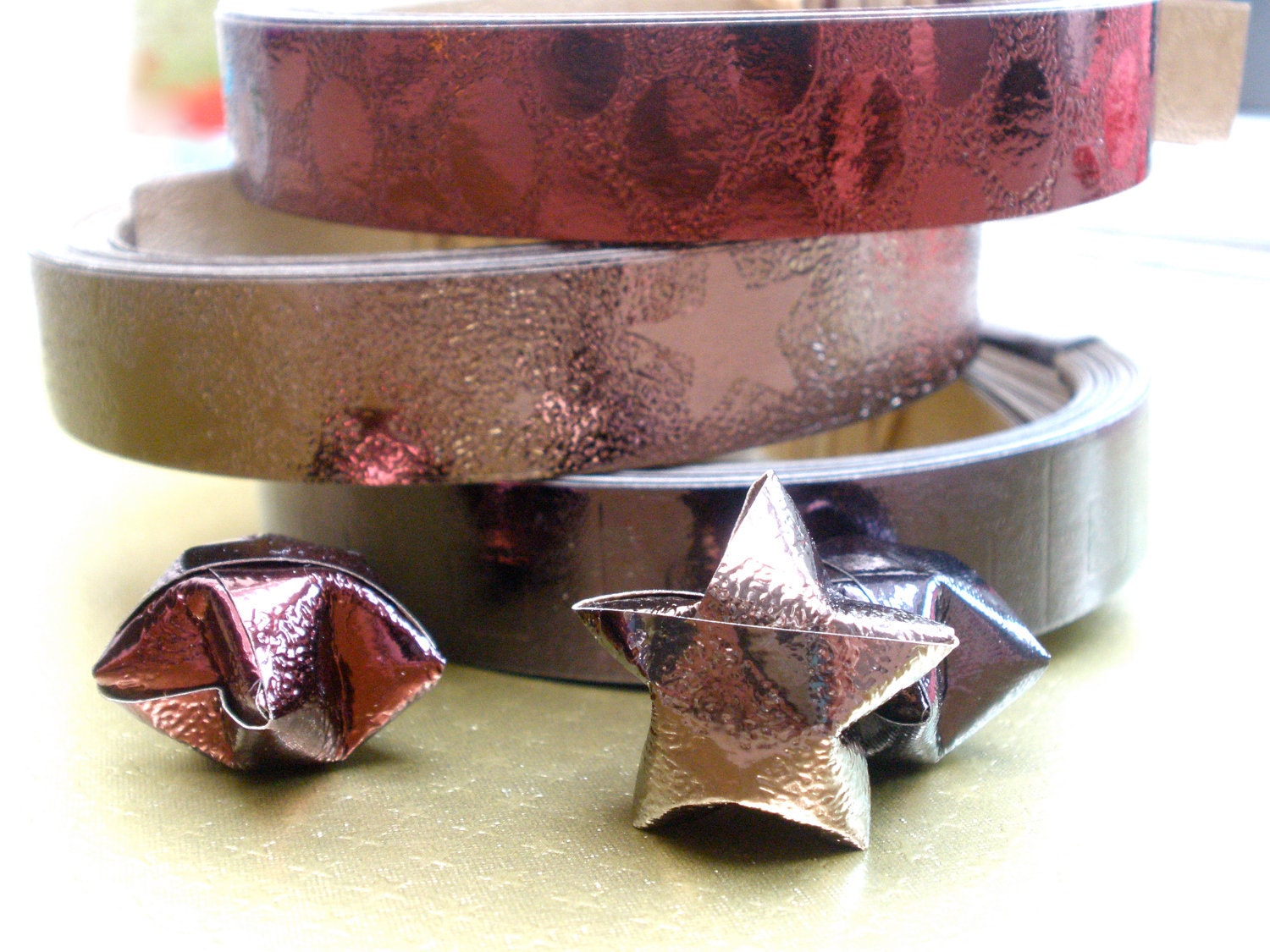 Lucky Stars - Paper strips set of 100 'Brown Threesome'