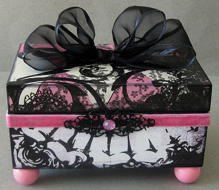 Gothic Harlequin Keepsake Box
