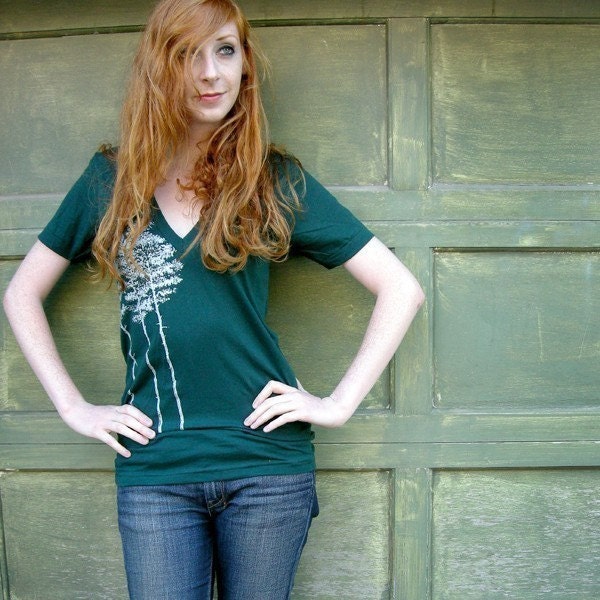 SALE - Tree print vneck tshirt green SMALL