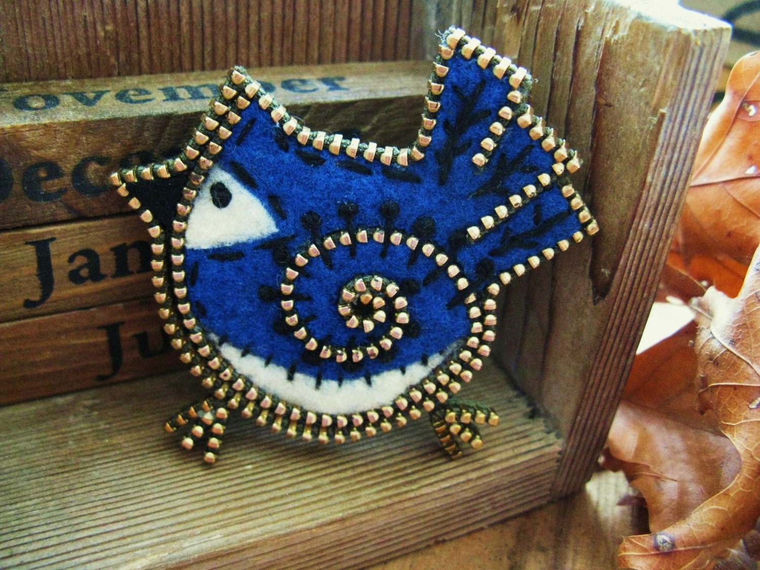 Felt and zipper Blue jay brooch