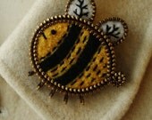 Felt and zipper bee brooch