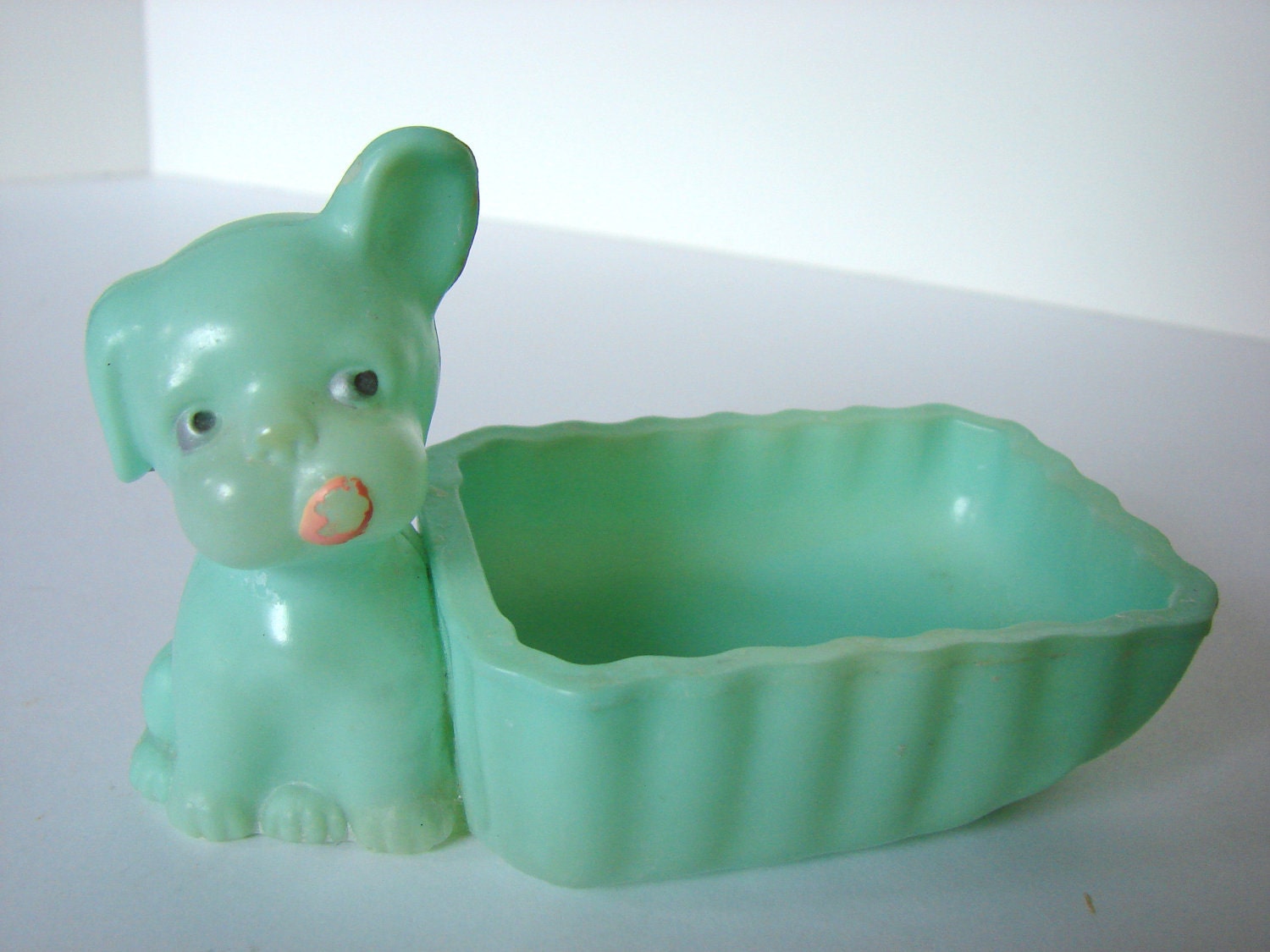 Vintage Jade Celluloid Puppy Dog Soap Dish