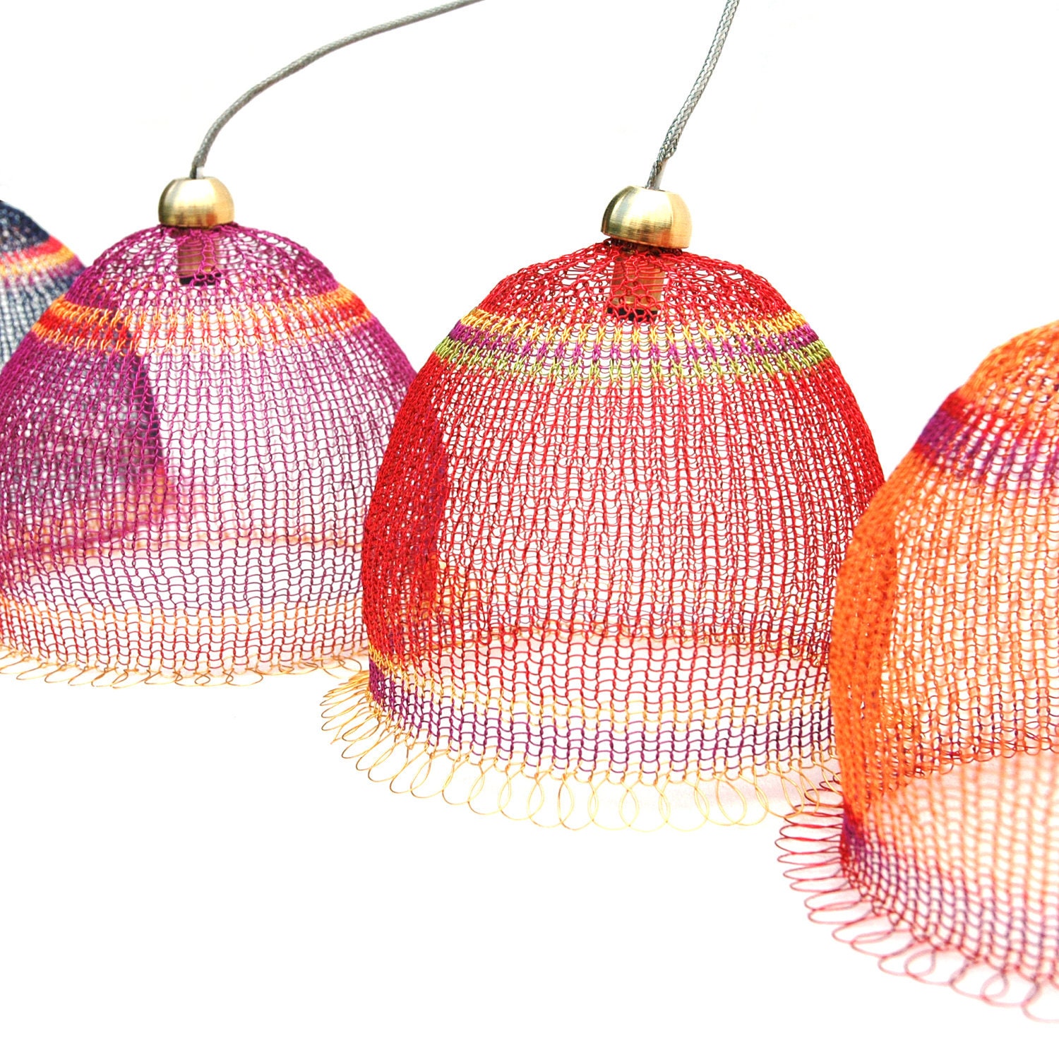 Wire weaved Lampshade in warm colors
