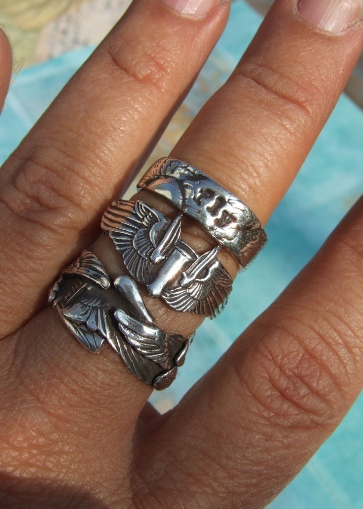 Bird Wings Silver Ring, Silver SurvivorJewelry, Silver Memorial Ring, Fine Silver Jewelry, In Memoriam Jewelry, Personalized Sympathy Gift