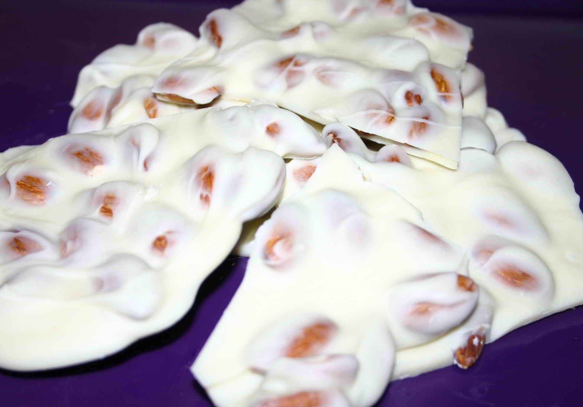 Items similar to Vanilla Almond Bark Candy one pound package on Etsy