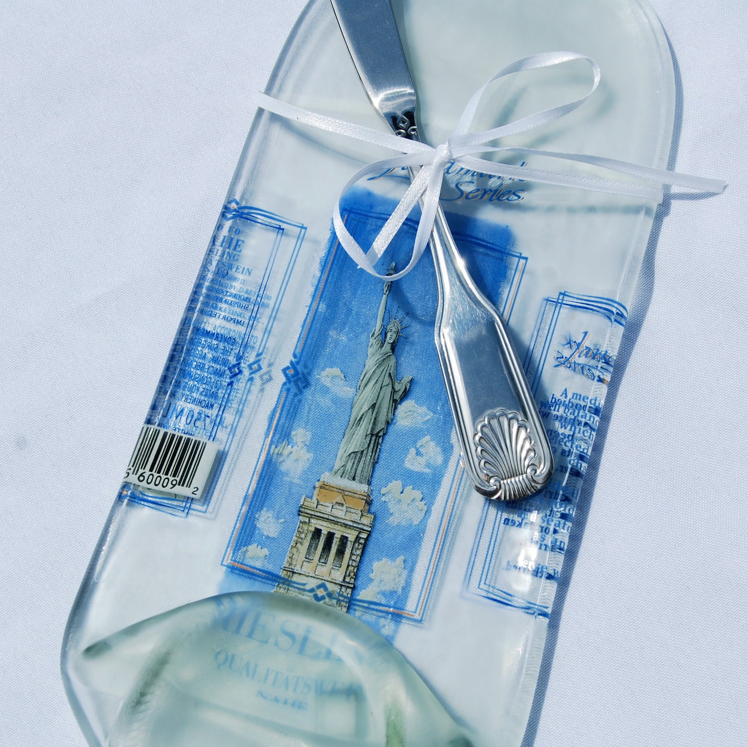 Statue of Liberty Wine Bottle Cheese Board - NYC New York City Home Decor