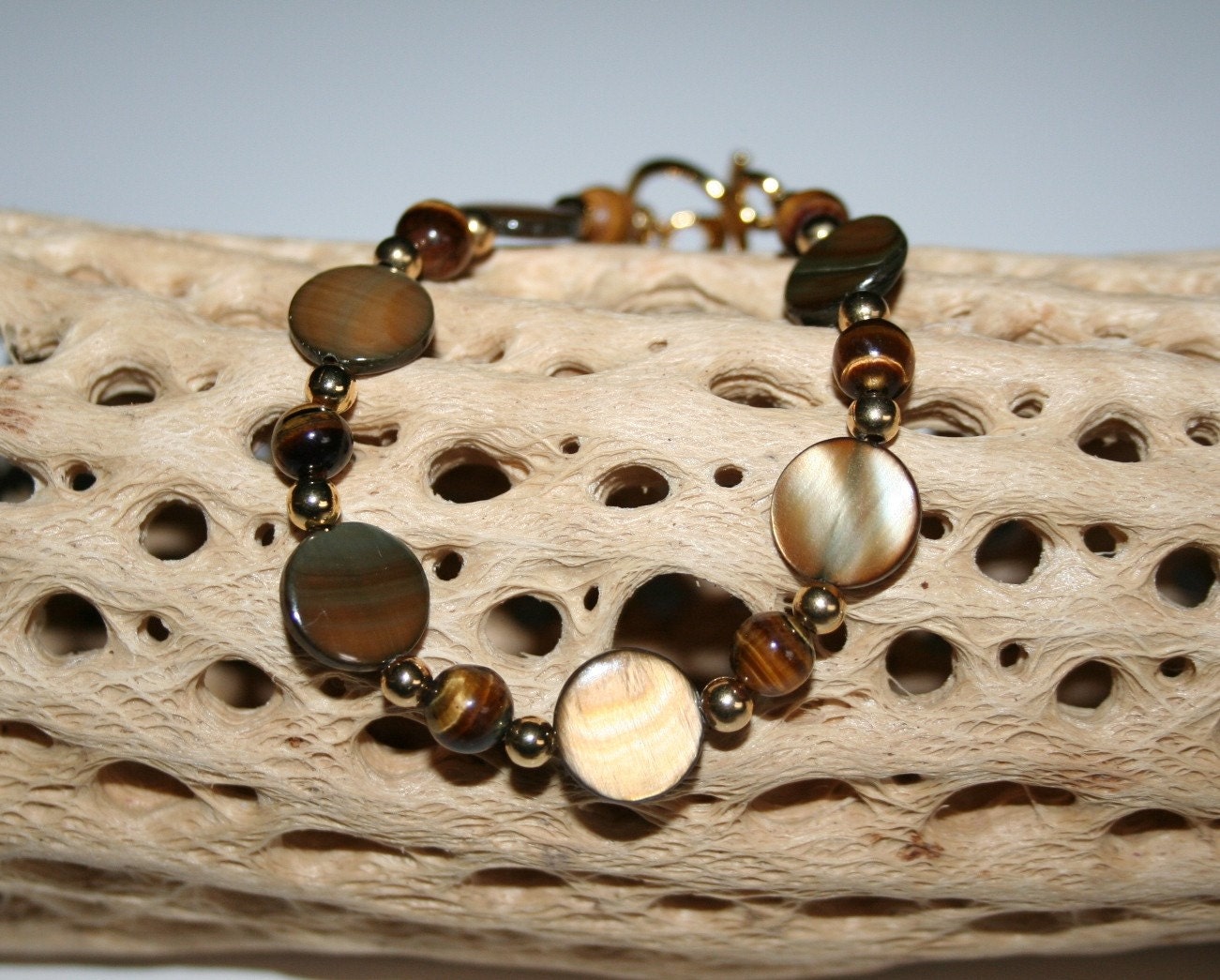 Amber Shell And Tiger's Eye Bracelet