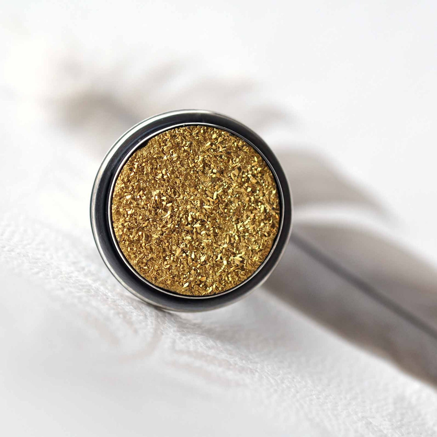 Druzy golden ring - gold metallic druzy / drusy - sterling silver - size 6,25
