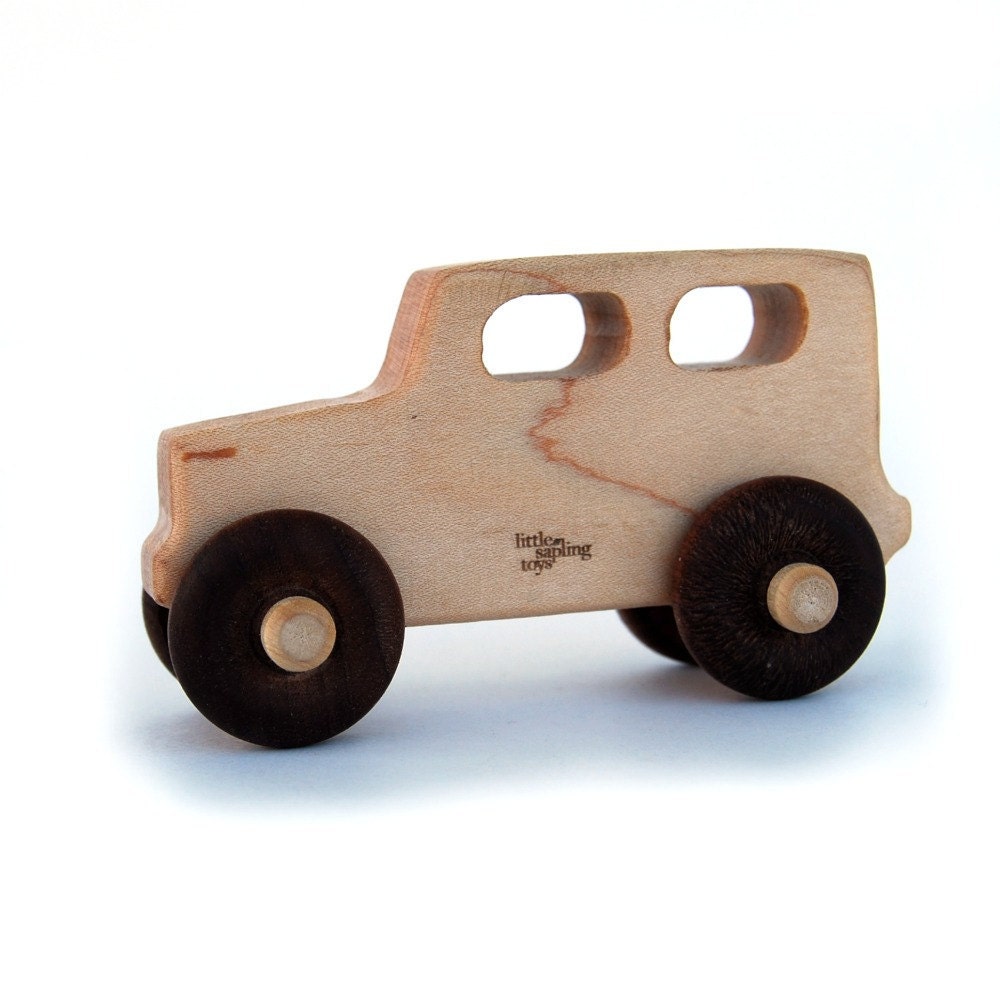 wooden toy truck, eco-friendly kids toy