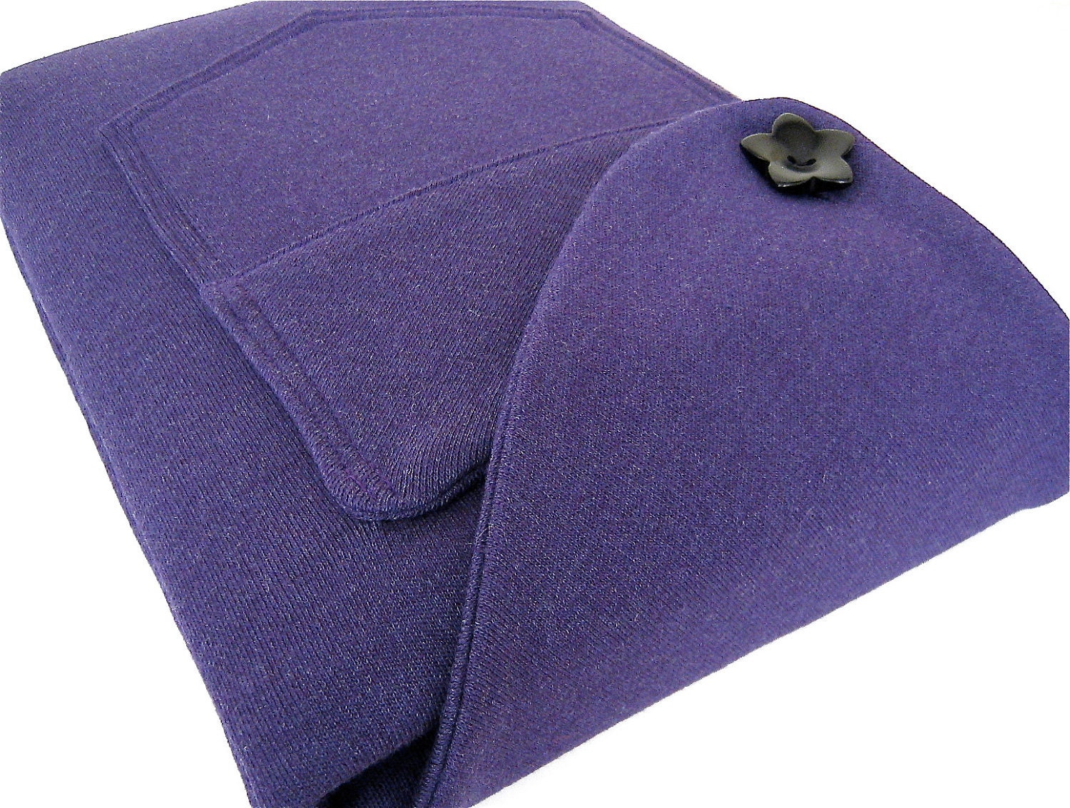 13" MacBook Air Case Handmade Vintage Fabric Plum iSockit