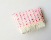 Zipper pouch - Country Floral in pink OOAK