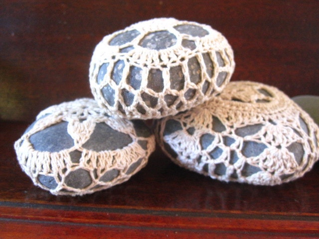 Crochet Covered Stone, SET OF THREE Curious Pebbles in Ecru (set no. 3)
