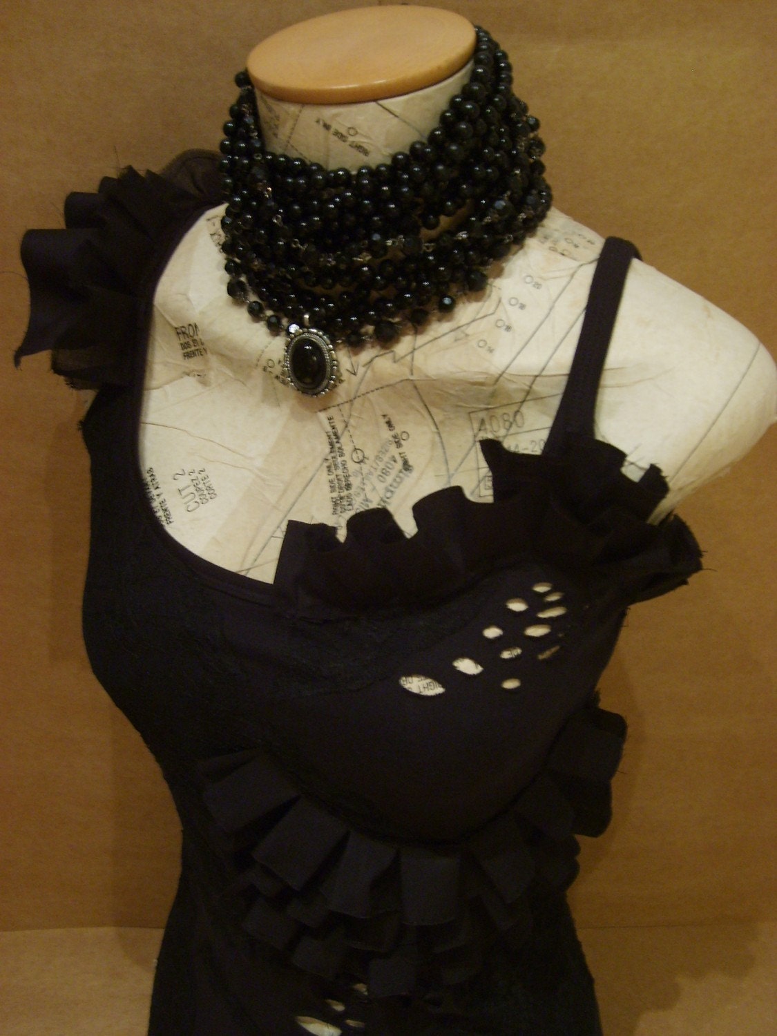 Mad Max / Black gothic  Apocalyptic TOP