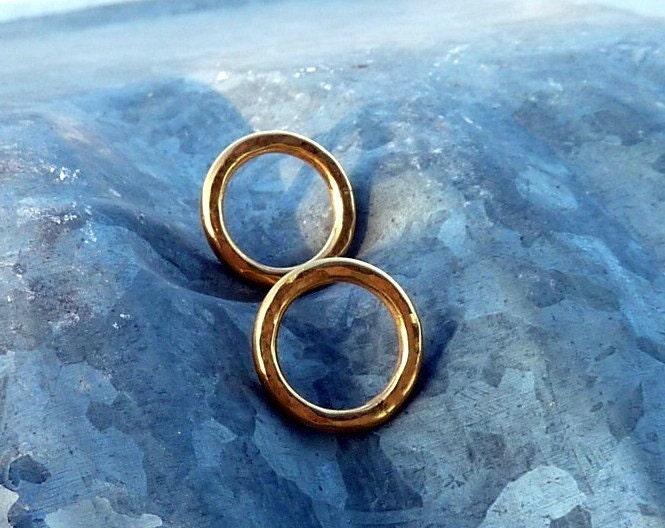 Gold hoop earrings Circle hammered sterling silver earings Big golden Corona stud earrings