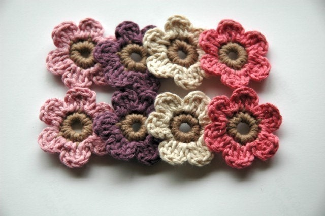 Crochet flowers in Organic Cotton