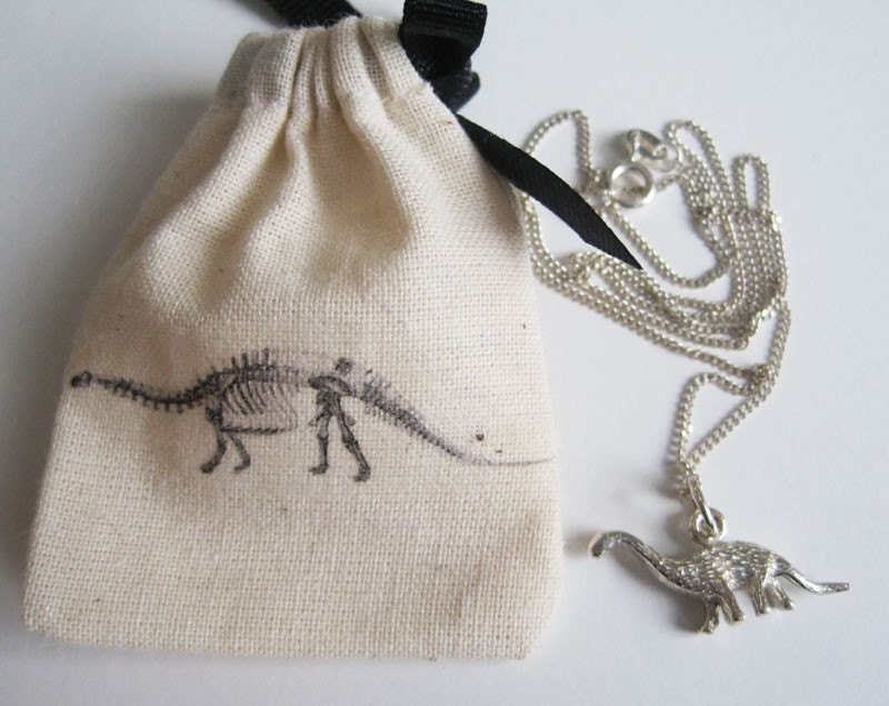 Saltasaurus - 925 sterling silver charm necklace with pouch