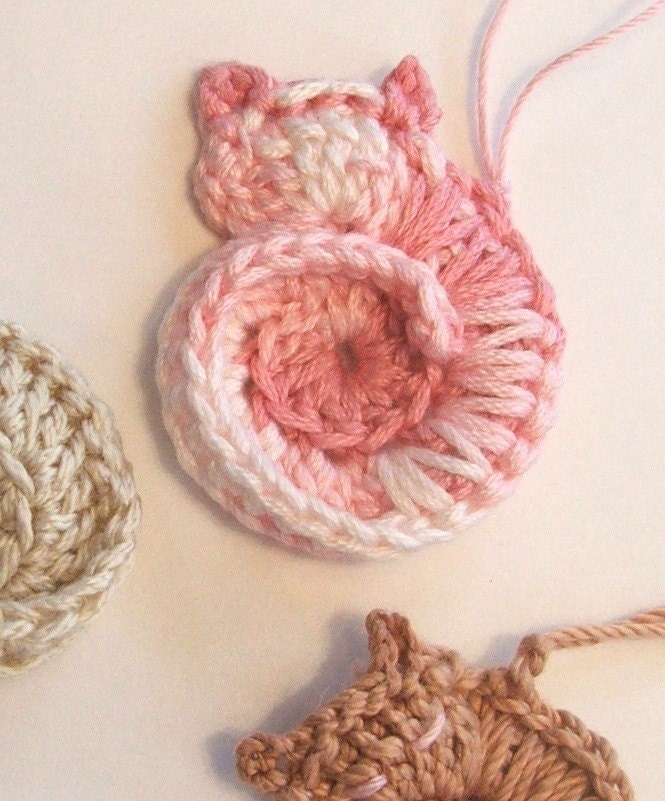 Animal Crochet PATTERN - Darling Kitty - CROCHET PATTERN for Tiny Cat Ornament or Applique with Santa Hat - Instant Download