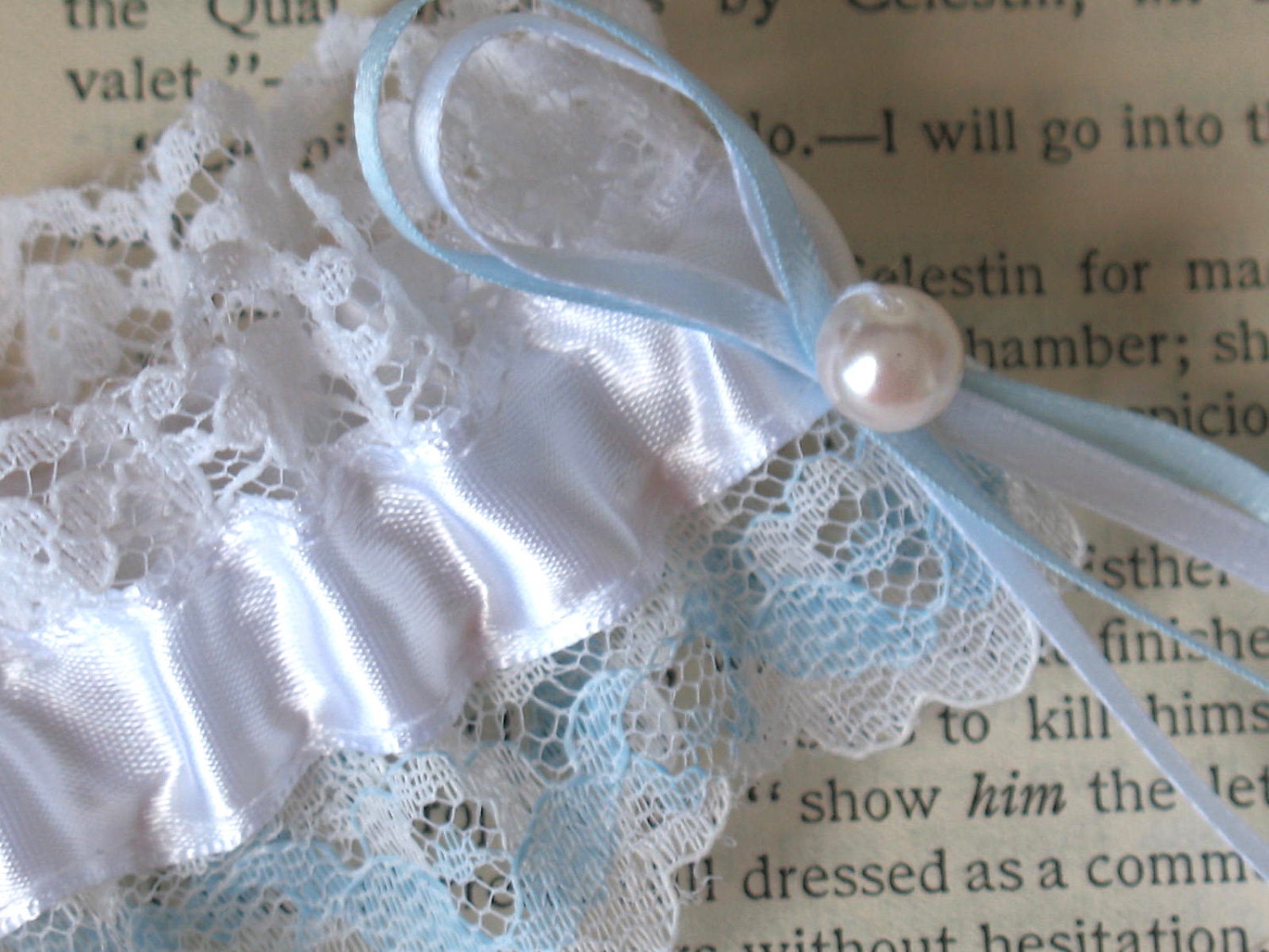 BLUE Bridal Garter -JE T'AIME with Ribbon Tassel and Pearl