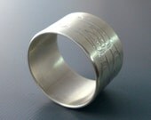 Etched Sterling Silver Band - Calligraphic Flourish  - Unisex Ring