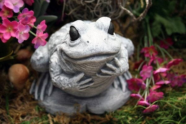 CONCRETE GARDEN FROG STATUE Handmade Cement Toad by PhenomeGNOME