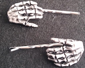 Misfits, Halloween, Skeleton Hands, Barrette, bobby pin, zombie hands, skeleton, day of the dead