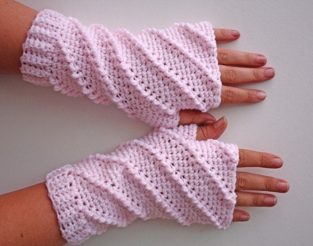 PATTERN - Crochet Whipped Fingerless Gloves - Free International Shipping