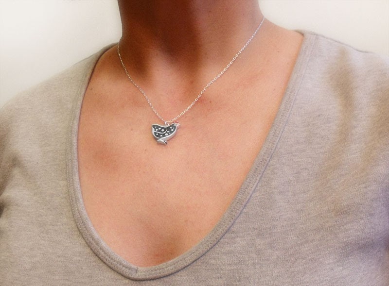 Chicken necklace in silver and concrete - Hen necklace - made to order