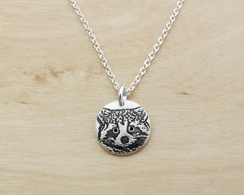 Tiny Raccoon necklace - silver