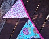 Bunting / flags / pennant strings - Lava Flower with pink buds Il_170x135