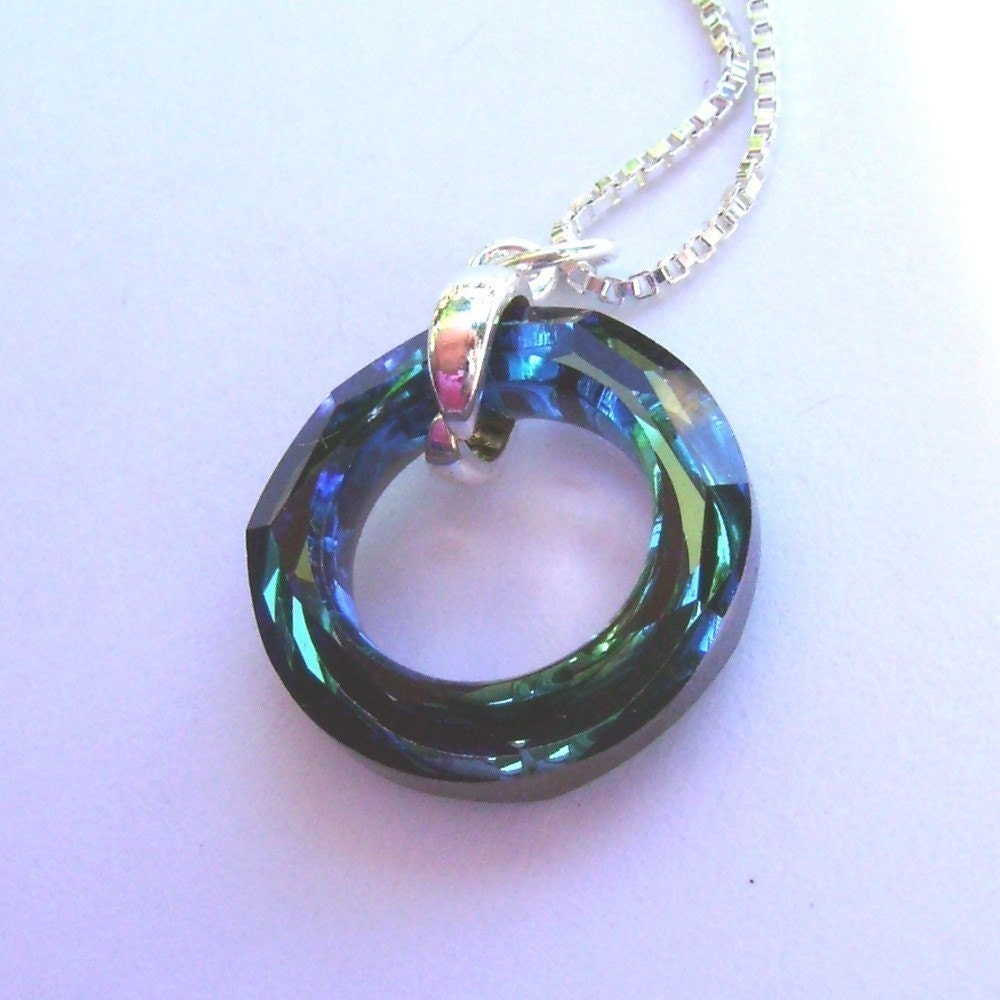 Bermuda Blue Circle Necklace
