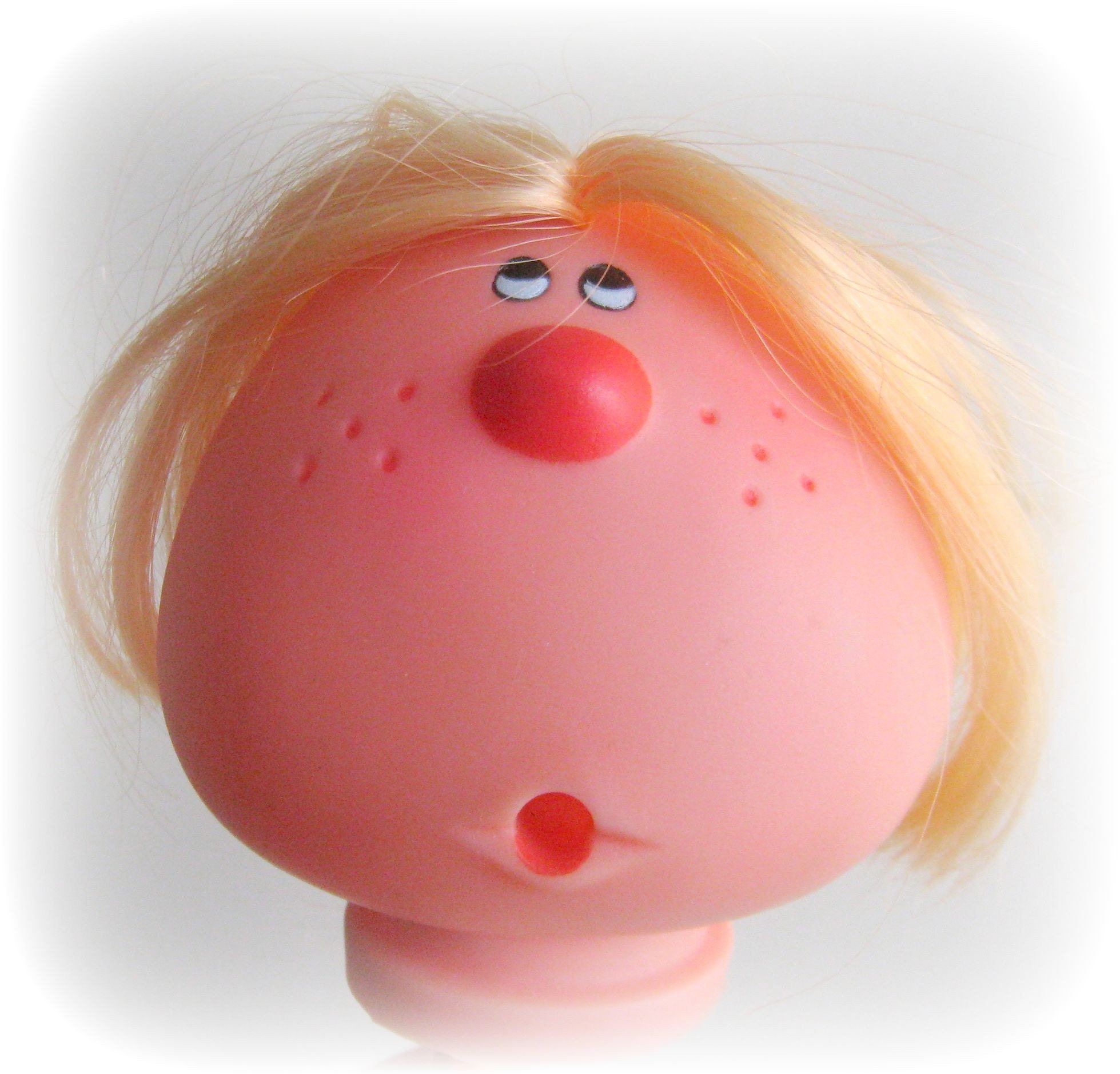 Blonde Girl Doll Head ISOT10