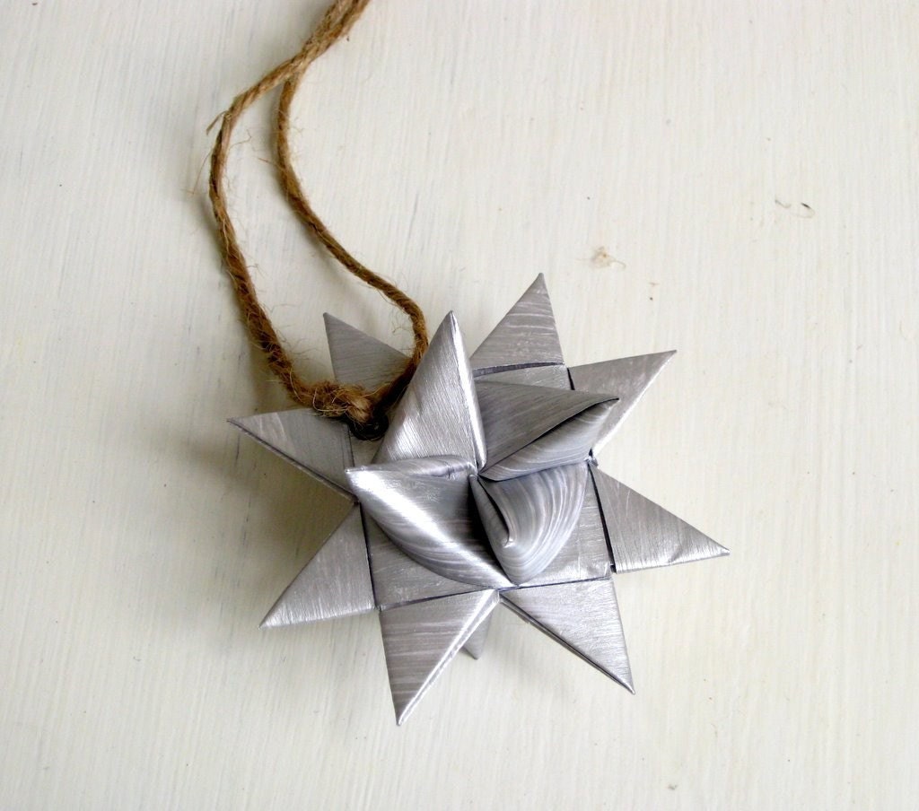 Star ornament origami painted silver 3D christmas