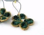 Camera purse flower charm green velvet Danish