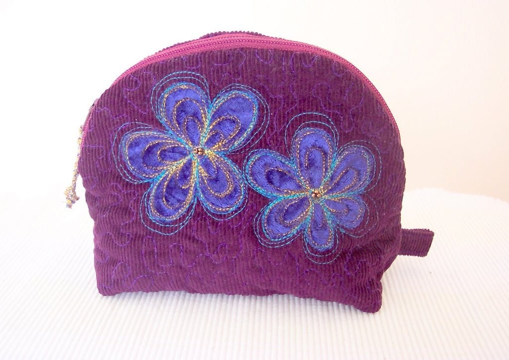 Pouch cosmetic zipper purple applique blue velvet