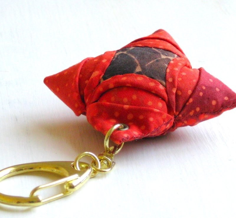 Keyring burnt red brown origami mini dk