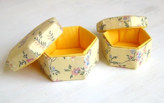 Box gift yellow hexagon fabric cute small