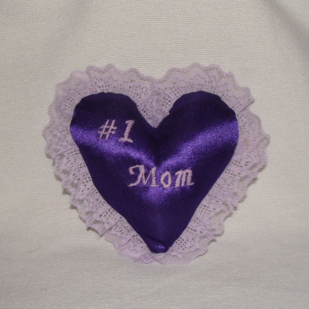 MOM - Hand Embroidered Purple Heart - FREE US Shipping - Keepsake Heart