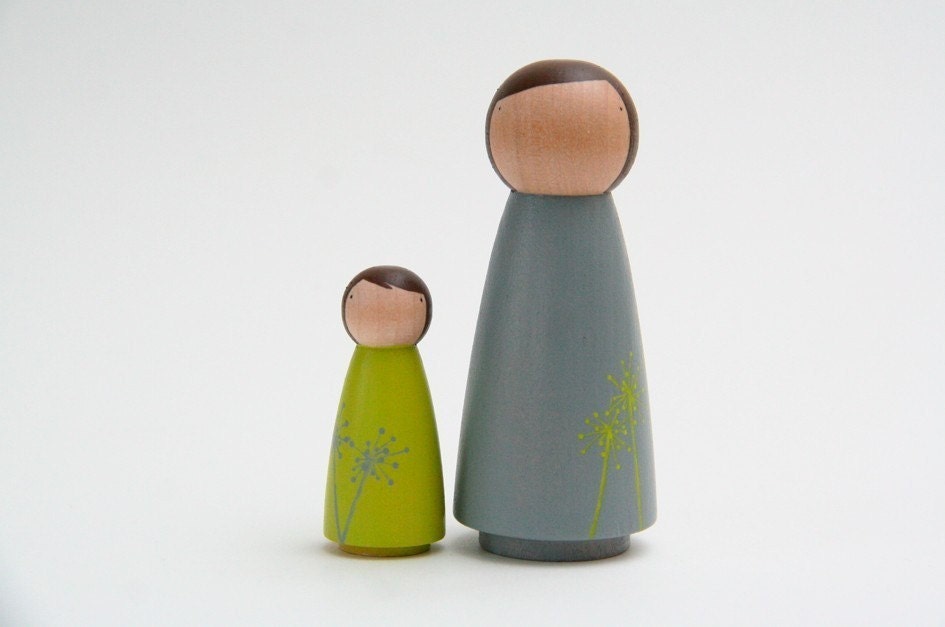 blossoms - in gray and green - FREE storage bag - Wooden Peg Dolls, Spring