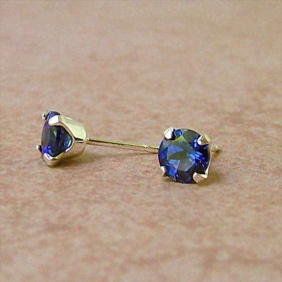 6mm Diamond Faceted Lab Blue Sapphire Sterling Silver Stud Earrings, Cavalier Creations