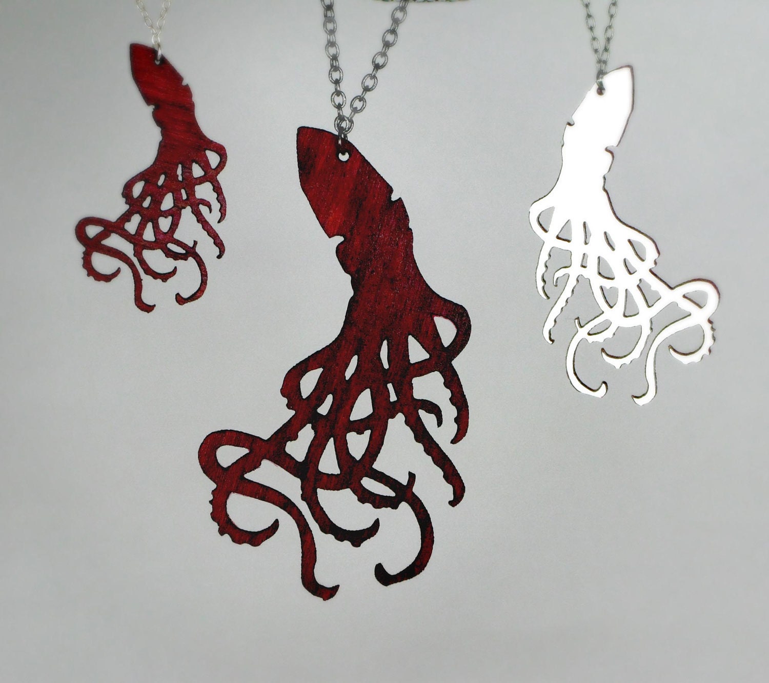 Squid Necklace Bordeaux Red Wood and Steel Reversible Pendant - OLIOTTO