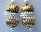 Vintage Pearl Dangling Earrings Perfect for a Night Out a Wedding Suit or Jeans