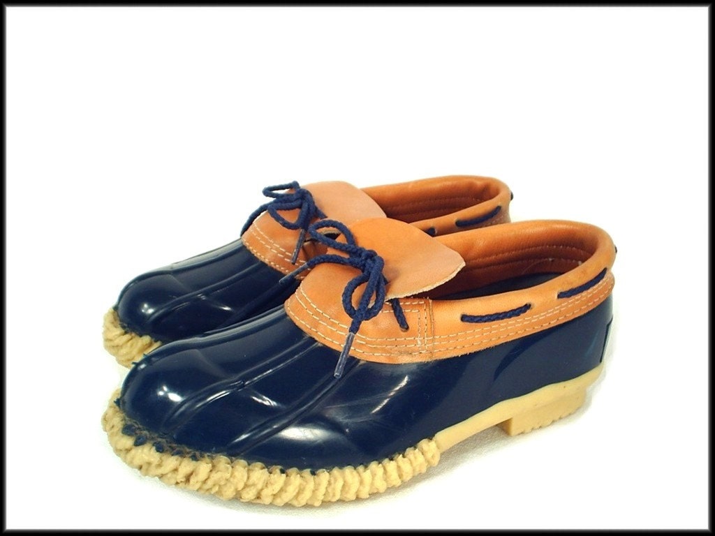 SHINY BLUE vintage 80's duck boots leather trim size 6