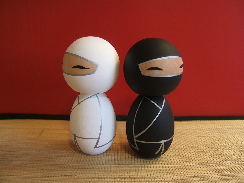Wedding Ninjas Kokeshi doll set