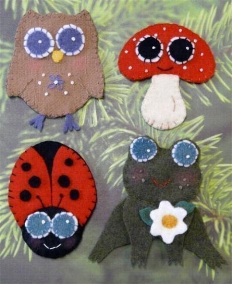 Woodland Forest ANIMALS PIN PDF Pattern - wearable jewelry brooch primitive embroidery Felt Frog Owl Mushroom