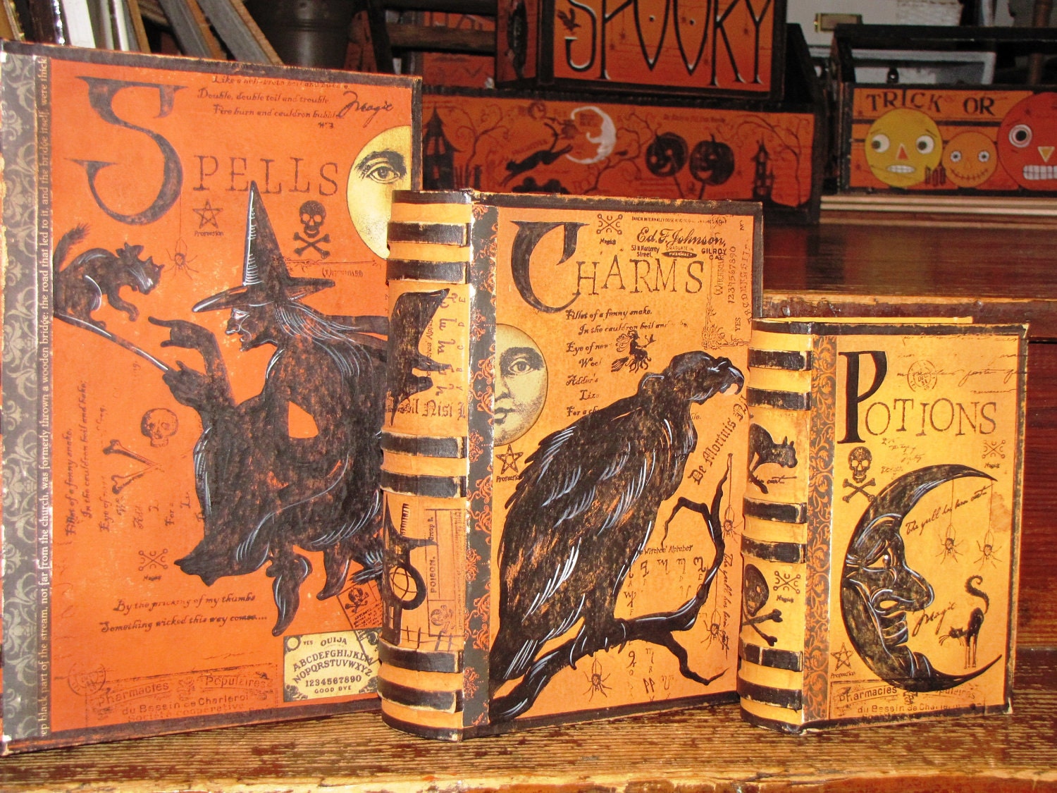 SMALL Vintage Paper Mache Halloween Witch's Book of CHARMS Box hand Painted BAT