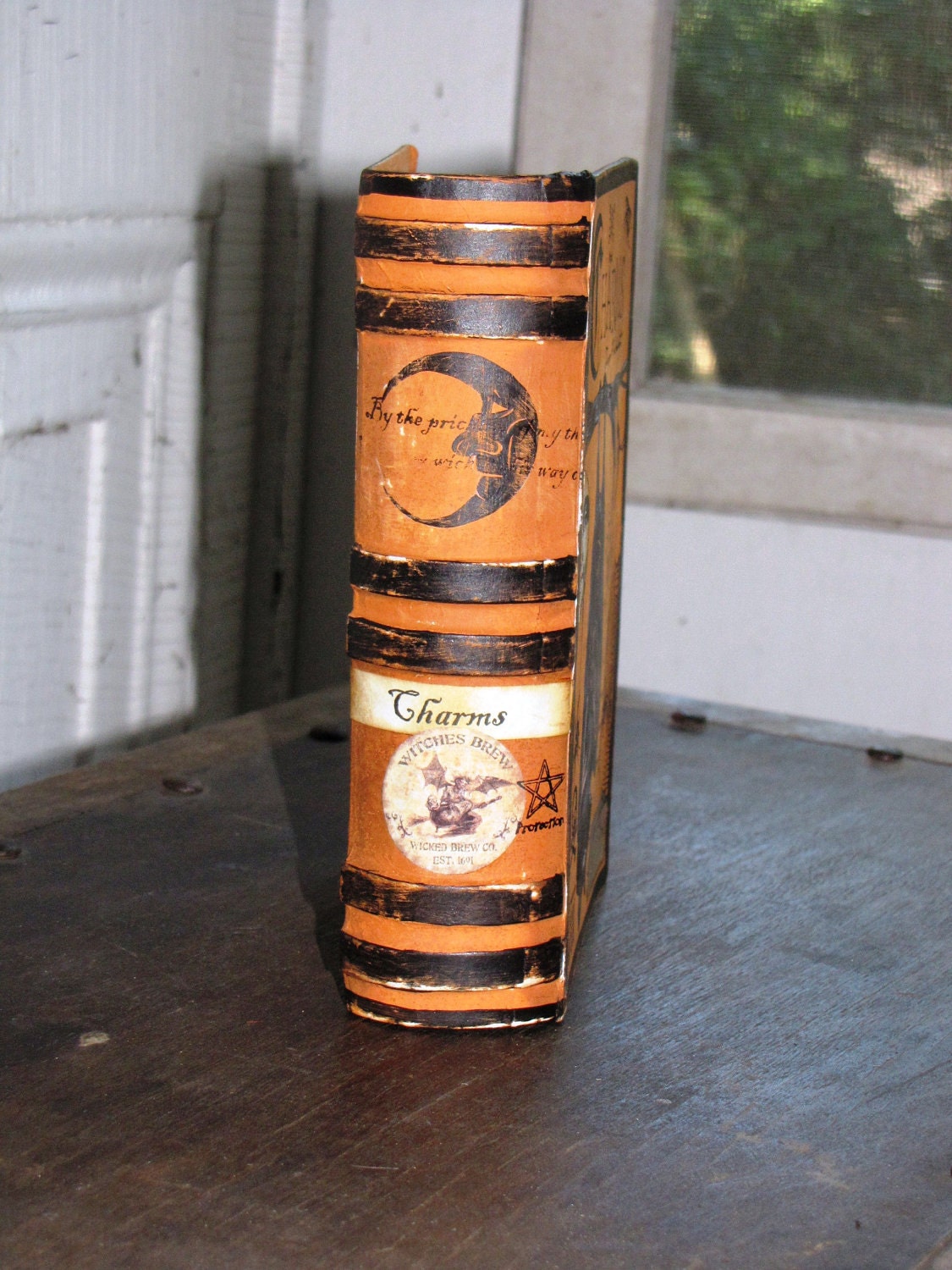 SMALL Vintage Paper Mache Halloween Witch's Book of CHARMS Box hand Painted BAT