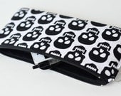 Black and White Skull Clutch Wallet