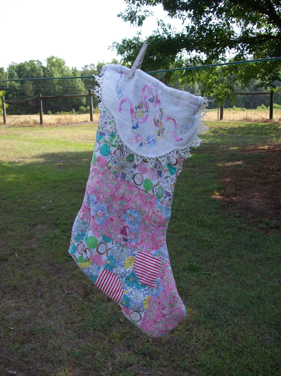Vintage Quilt Stocking Primitive Crochet Embroidery Cottage Chic Romantic Rustic Farmhouse Christmas Decoration Christmas Stocking