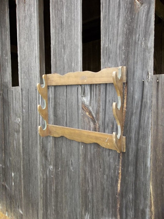 RESERVE Vintage Gun Rack Display Rustic Cabin Decor by misshettie