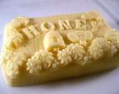 The Honey Bar-Fresh Honey and Shea Scent